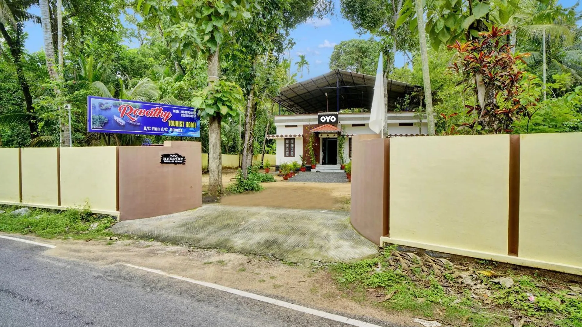***  Hotel O Revathy Tourist Home Kollam India